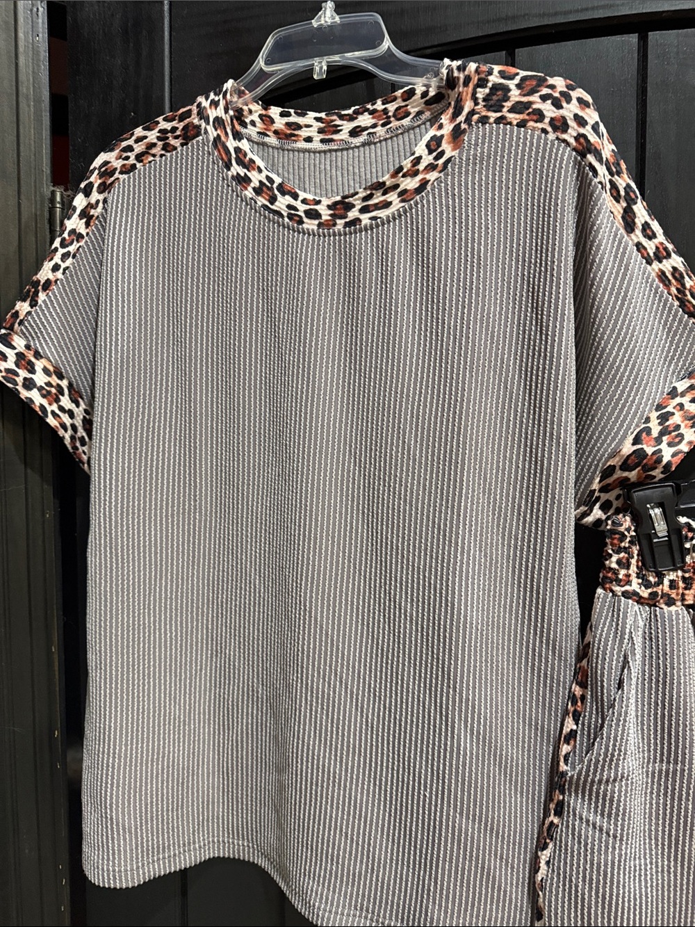 Ribbed Short short Set with Leopard Trim - Taupe - Picture 3 of 4